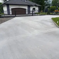 Beton na podjazd: Jak wybrać, by nie żałować? Ekspert radzi