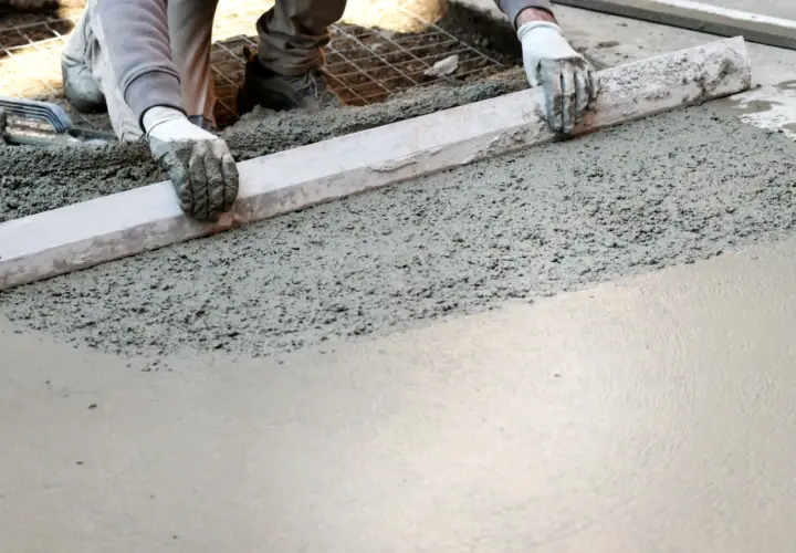 Cement czy beton na taras? Wybierz mądrze i zbuduj na lata