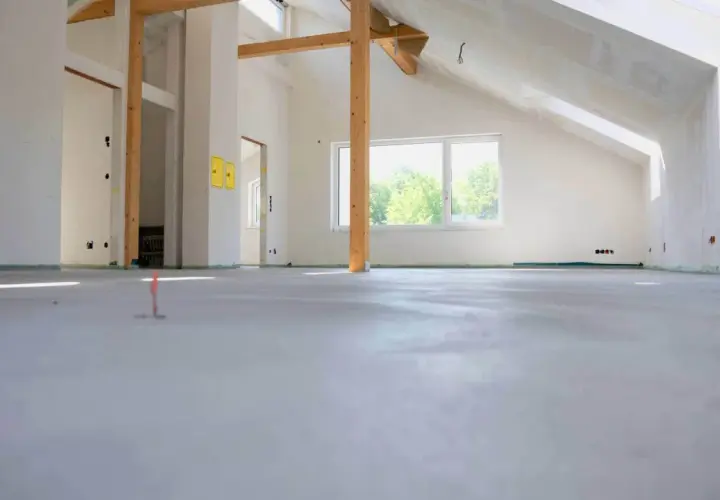 Ile cementu na 1m² wylewki? Oblicz precyzyjnie i oszczędź!