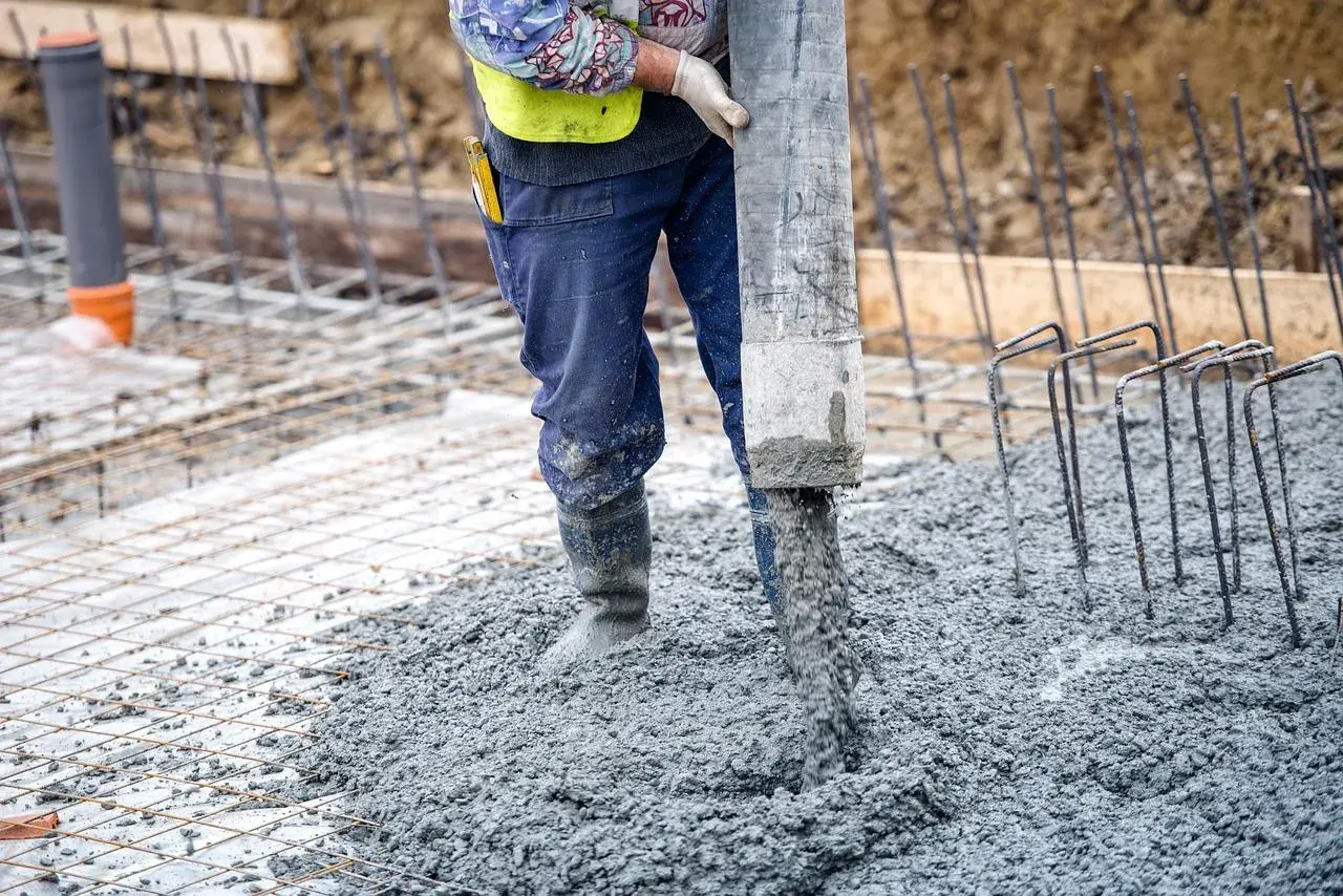 Ile betonu na wylewkę? Oblicz sam i zaoszczędź pieniądze!